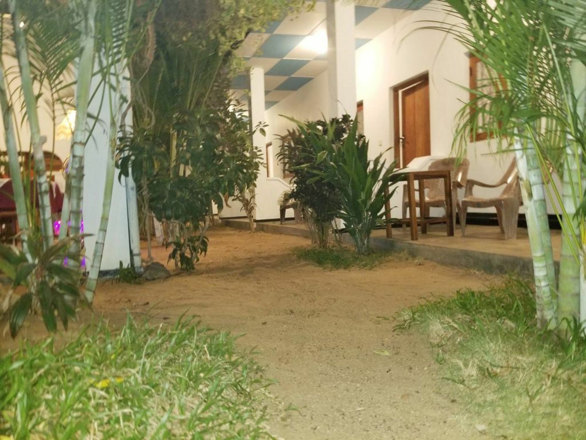 Utopia Arugambay Arugam Bay Esterno foto